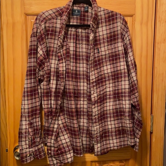 over sized flannel - Picture 1 of 4